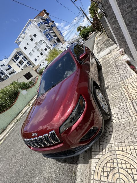 Jeep Cherokee Latitude 4x2 2019